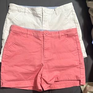 crown & ivy Coral and White Women's Bermudas
